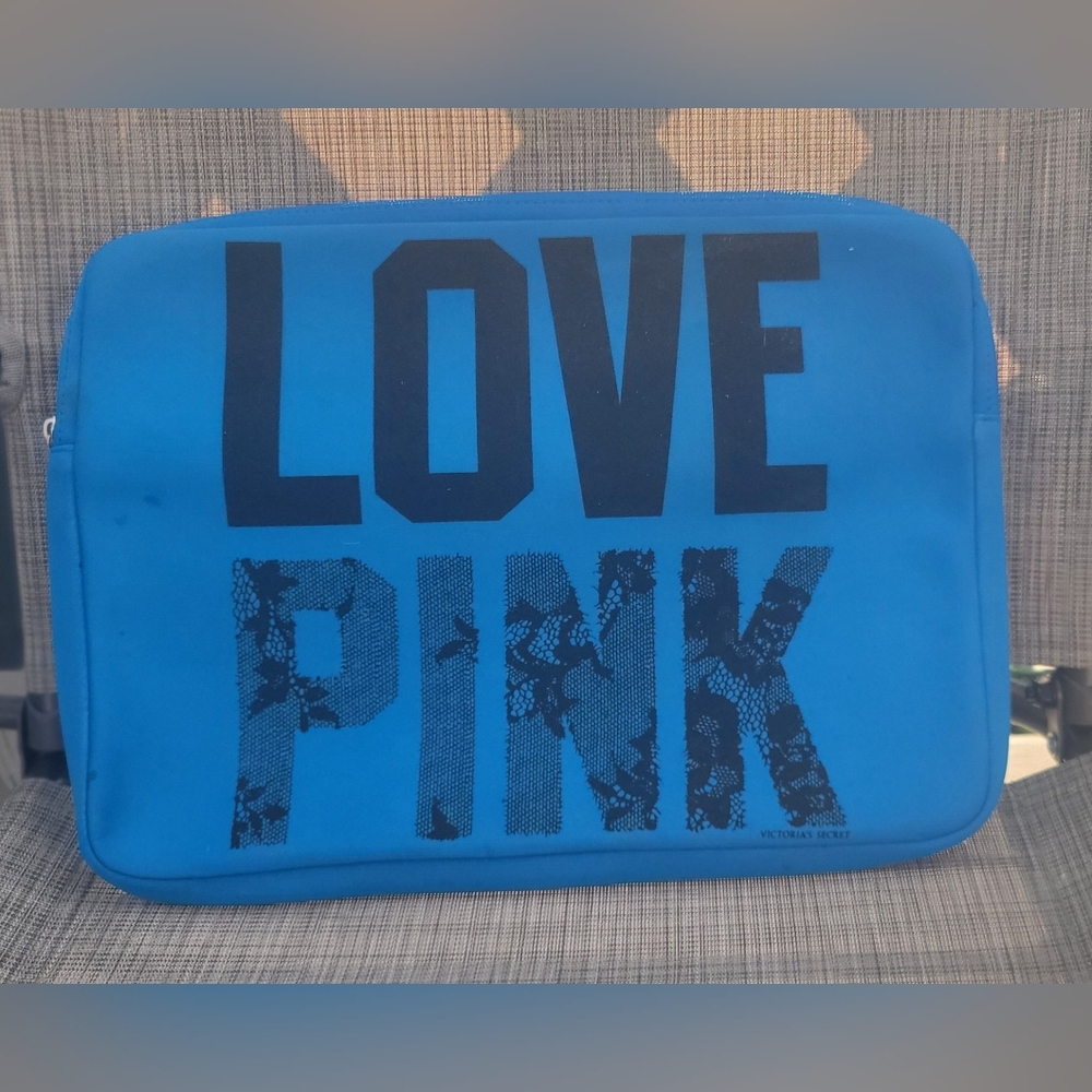 Victoria's Secret Blue LOVE PINK Sleeve